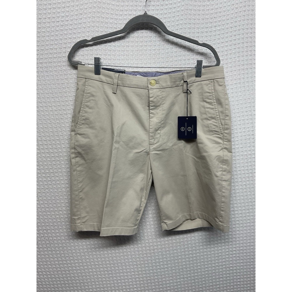 NWT JoS A Bank Golf Sport Shorts Mens 34 x 9 Khaki Cotton Modern Fit Traveler